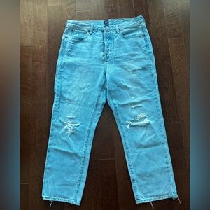 Gap women’s boyfriend jeans